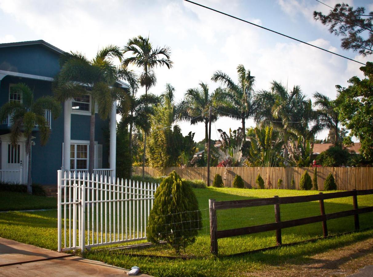 Homestay Weston Ranches Southwest Ranches Экстерьер фото