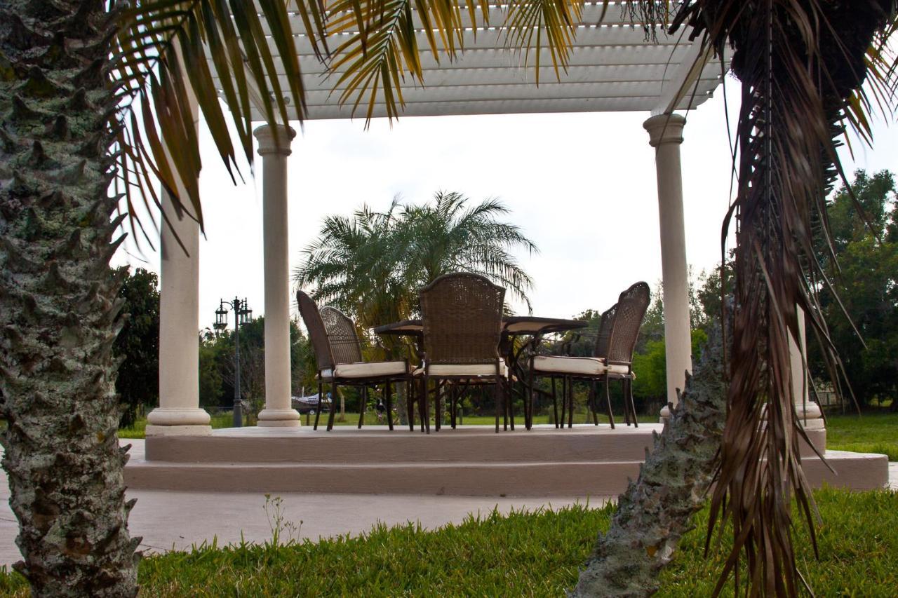 Homestay Weston Ranches Southwest Ranches Экстерьер фото